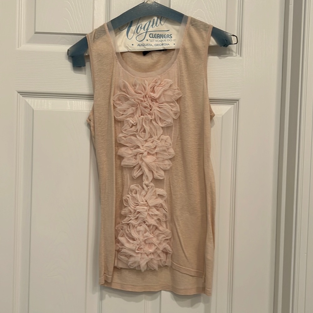 Nic and Zoe light pink tank with gauzy flowers on front size small